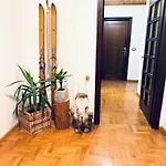 Stelvio House -wonderful View Slope Front Appartement *